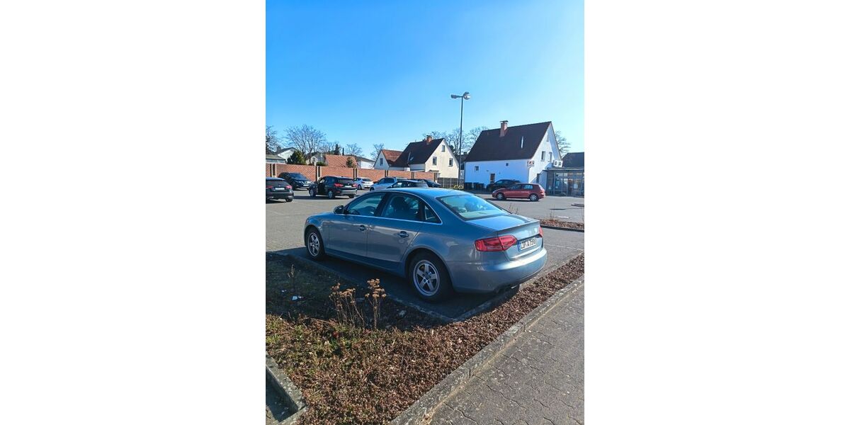 Audi A4 170.000 km 3.700 &euro; Lage 32791