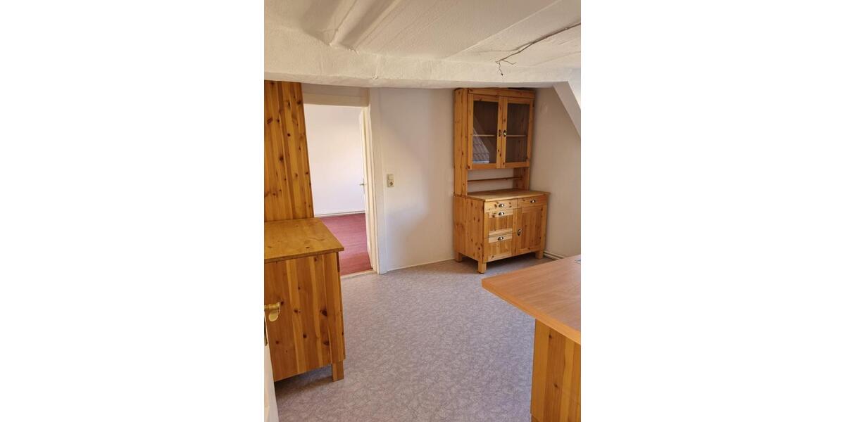 Dachgeschoßwohnung Homberg (Efze) - 3 Zimmer, 53 m&sup2;, 372&euro; | Angebot:26365816