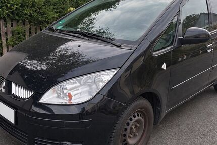 Mitsubishi Colt 118.000 km 1.750 &euro; Dortmund 44135
