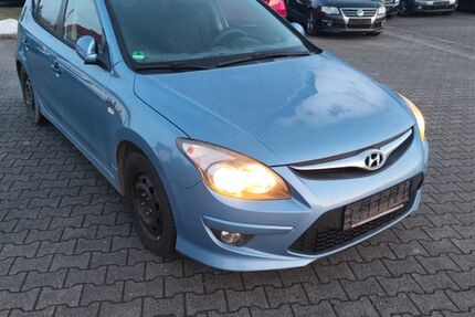 Hyundai i30 261.403 km 2.499 &euro; Bautzen 02625