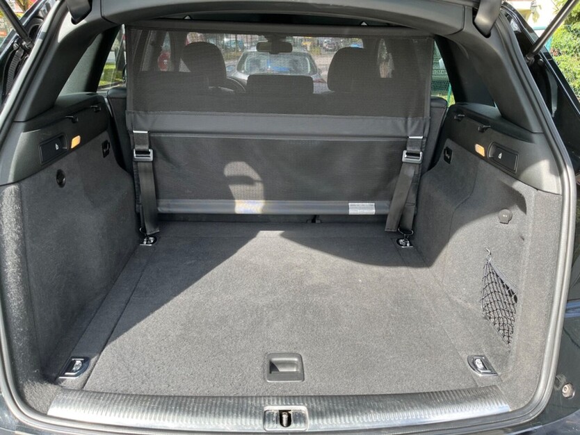 Audi Q5 158.000 km 23.000 € Bonn 53111