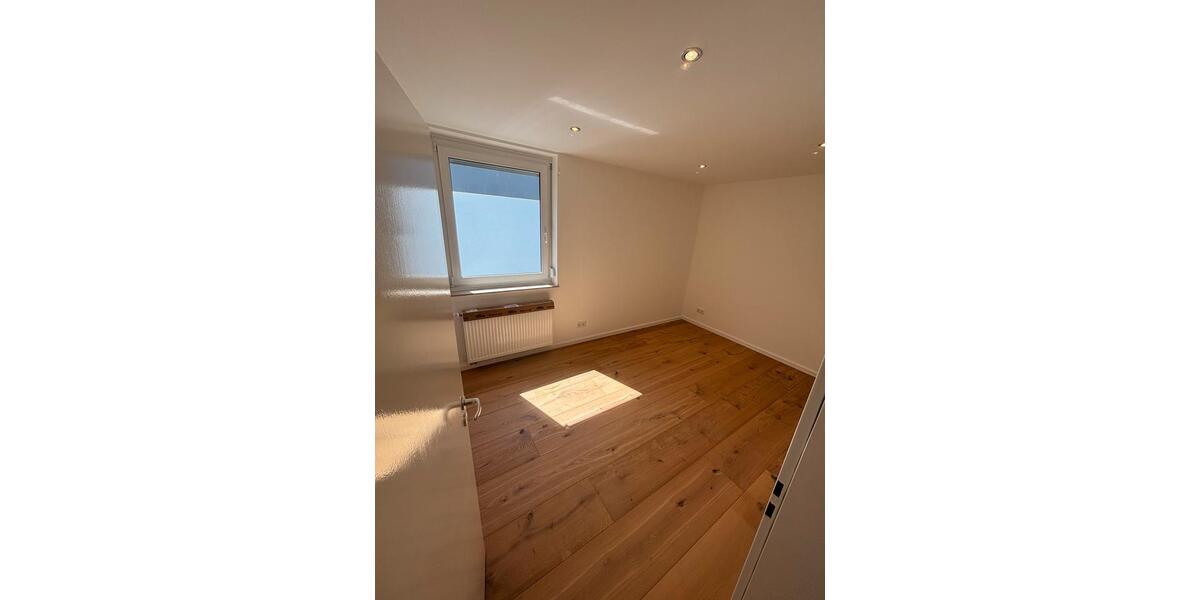 Etagenwohnung Lippstadt Overhagen - 3 Zimmer, 78 m&sup2;, 1.350&euro; | Angebot:26680723
