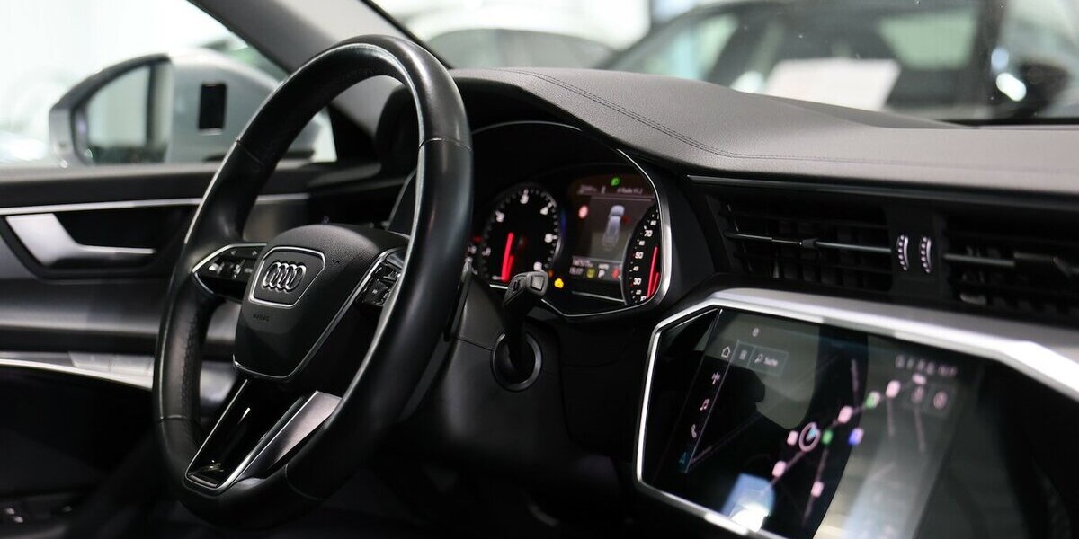 Audi A6 Avant 50 TDI Q DESIGN LED, VOLL-LEDER, APPLE 147.000 km 27.886 &euro; Hamm 59077