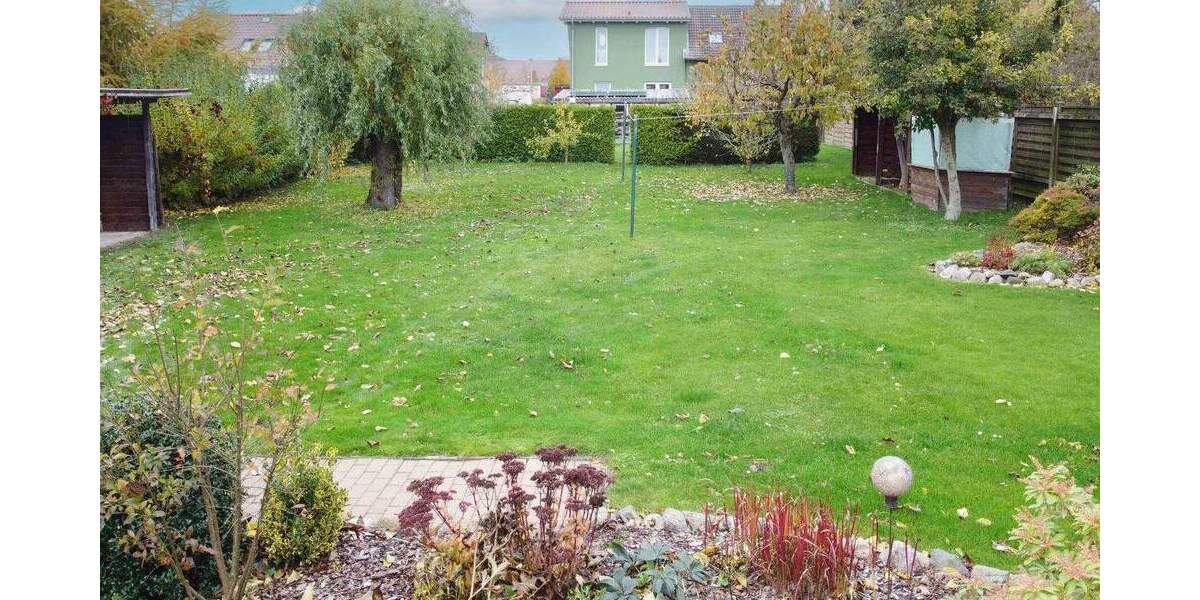 Seltene Gelegenheit in Stralsund: DHH in beliebter Lage mit großem Grundstück 3 zimmer