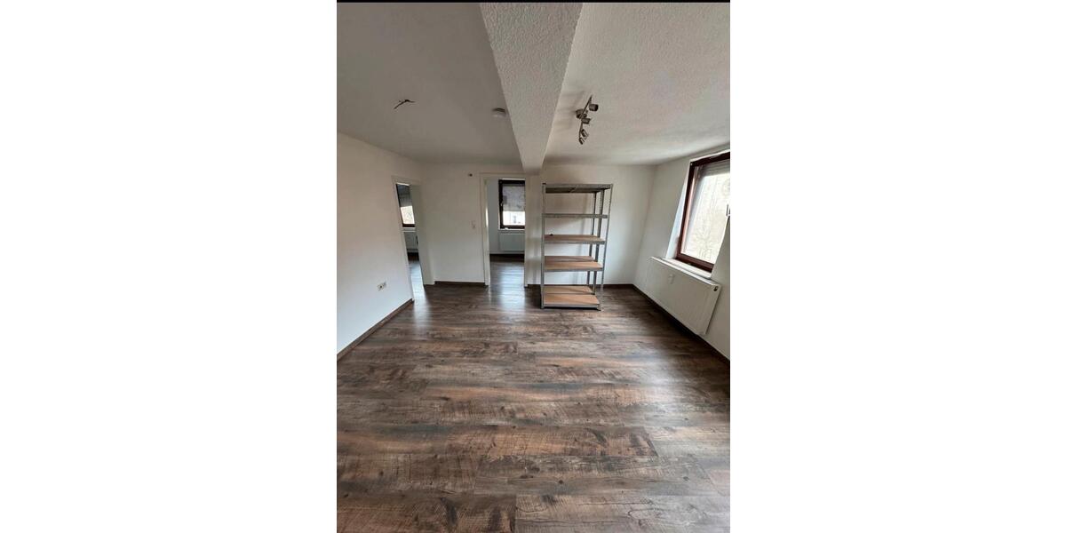 Dachgeschoßwohnung Möckmühl - 3 Zimmer, 60 m&sup2;, 750&euro; | Angebot:26030748
