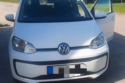 VW up! 73.000 km 5.900 &euro; Rechlin 17248
