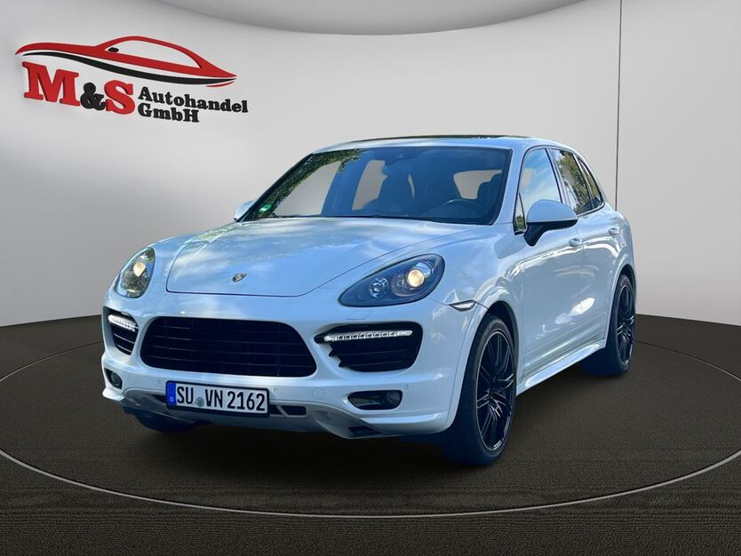 Porsche Cayenne 196.000 km 27.990 € Bonn 53177