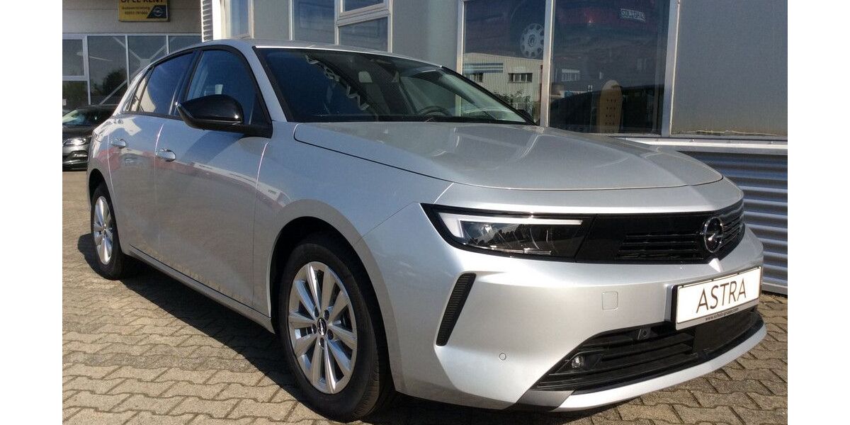 Opel Astra 34.000 km 19.700 &euro; Stendal 39576