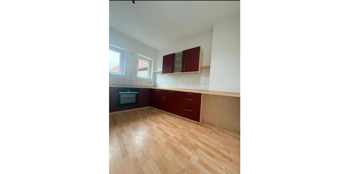 Etagenwohnung Sickte - 4 Zimmer, 110 m&sup2;, 1.090&euro; | Angebot:24625144