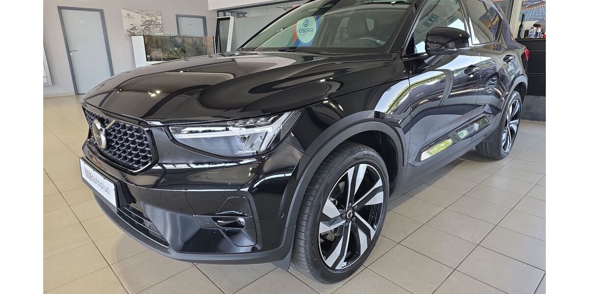 Volvo XC40 46.107 km 32.850 &euro; Bergheim 50126