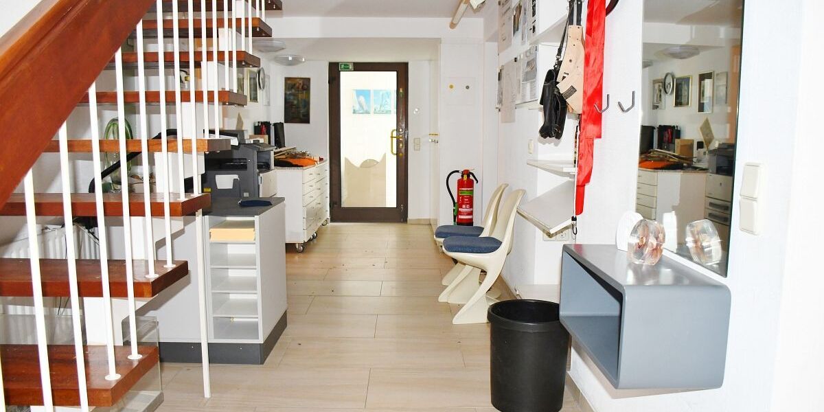 **RESERVIERT** Architektenbungalow + Einliegerwohnung + separate Büroeinheit in Feldrandlage von DA-Arheilgen - Bungalow Darmstadt-Arheilgen Darmstadt/Vororte | Angebot:26440066