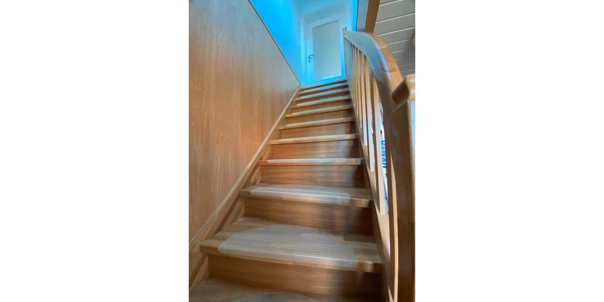 Dachgeschoßwohnung Karlsburg - 4 Zimmer, 94 m&sup2;, 1.100&euro; | Angebot:26638593