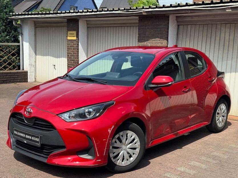 Yaris