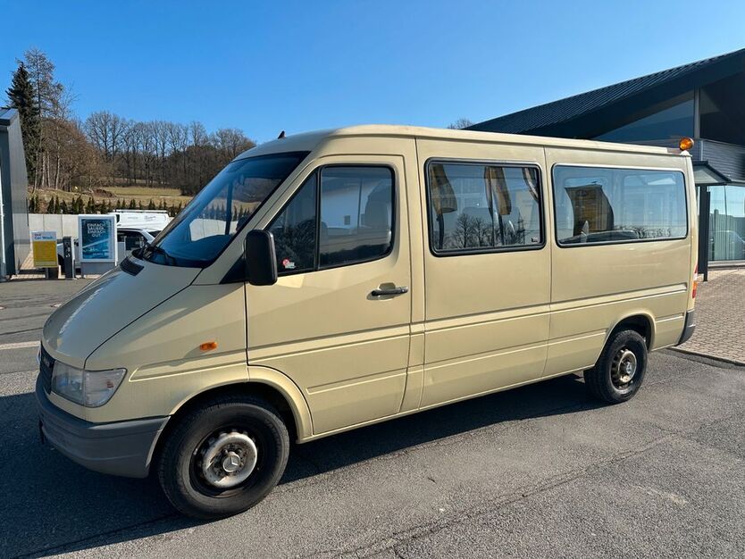 Mercedes-Benz Sprinter 70.650 km 15.700 € Sonnefeld 96242