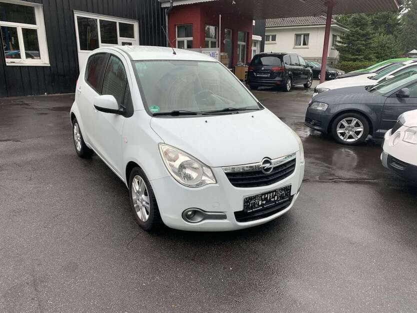 Opel Agila 98.000 km 6.490 € Aglasterhausen 74858
