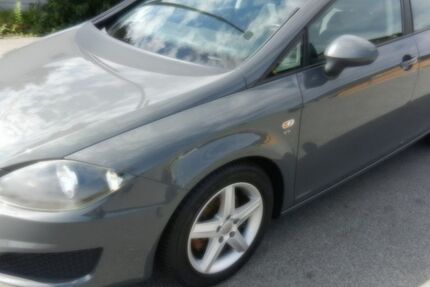Seat Leon 127.000 km 3.900 &euro; Regensburg 93057