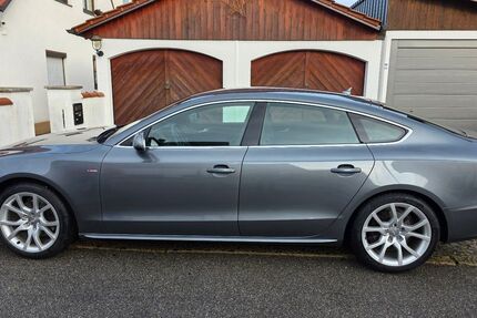 Audi A5 190.020 km 10.900 &euro; Landshut 84032