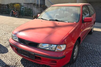 Nissan Almera 175.000 km 720 &euro; Berlin 13403