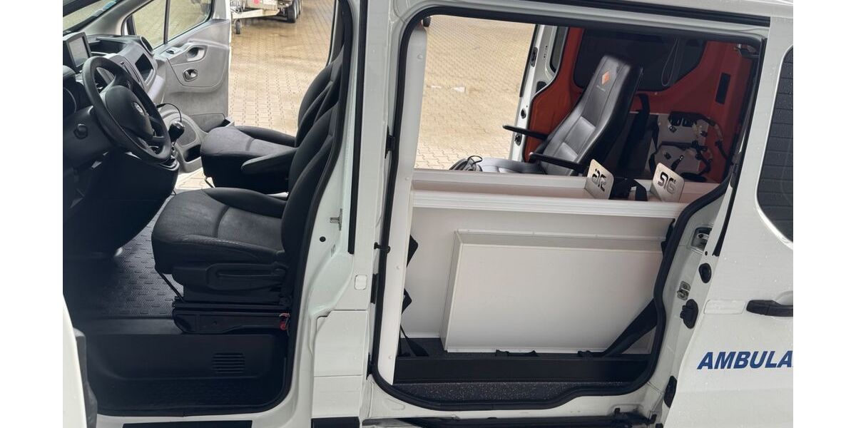 Renault Trafic 338.900 km 10.600 &euro; Offenburg 77654