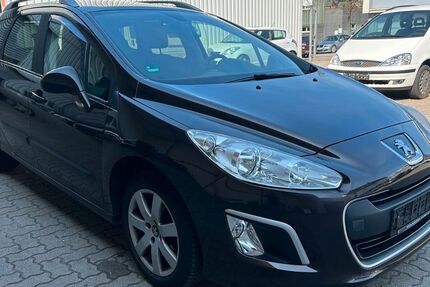 Peugeot 308 227.000 km 2.999 &euro; Karlsruhe 76189
