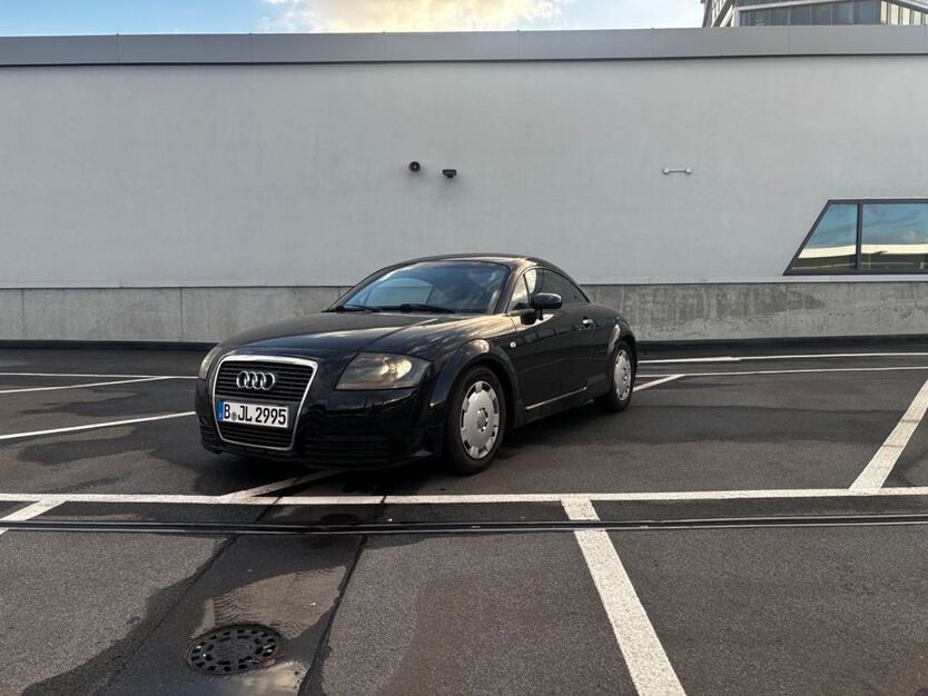 Audi TT 240.000 km 3.499 € Berlin 10179