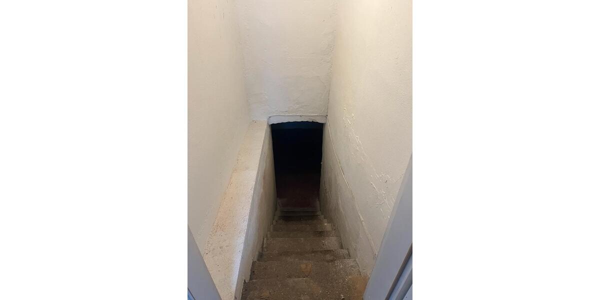 Etagenwohnung Weiden in der Oberpfalz - 3 Zimmer, 89 m&sup2;, 900&euro; | Angebot:25626146