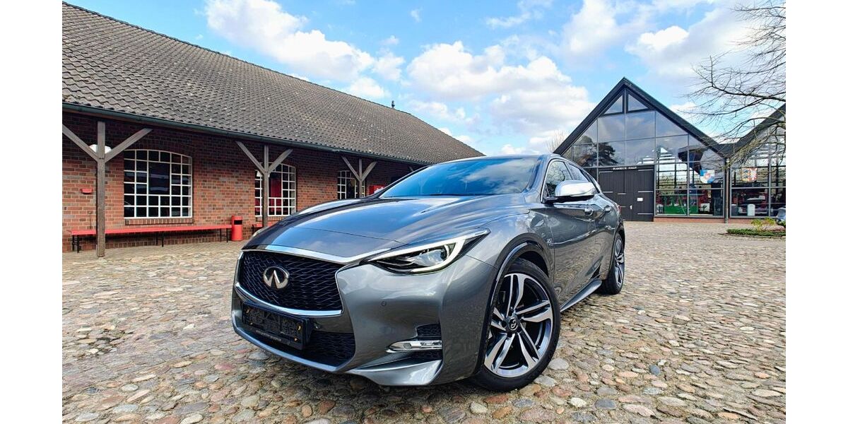INFINITI Q30 118.000 km 15.999 &euro; Norderstedt 22844