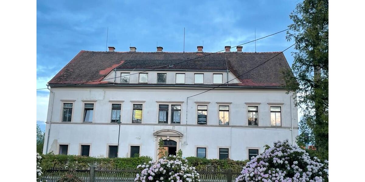 MEHRFAMILIENHAUS ZU VERMIETEN ODER ZU VERKAUFEN 18 zimmer