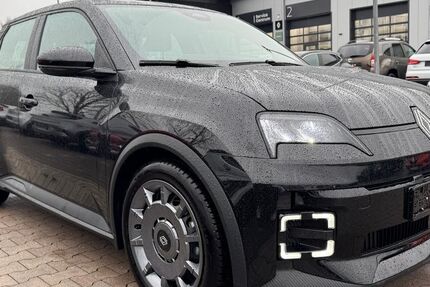 Renault R 5 5.500 km 25.490 € Wiesmoor 26639