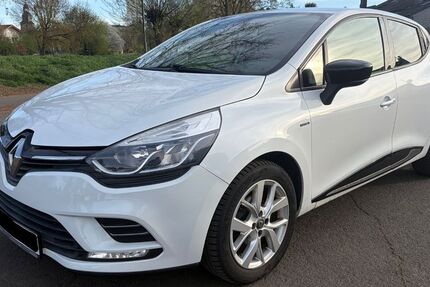 Renault Clio 67.000 km 8.700 &euro; Niddatal 61194
