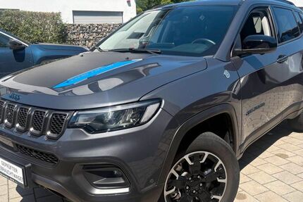 Jeep Compass 37.758 km 25.990 &euro; Ismaning 85737