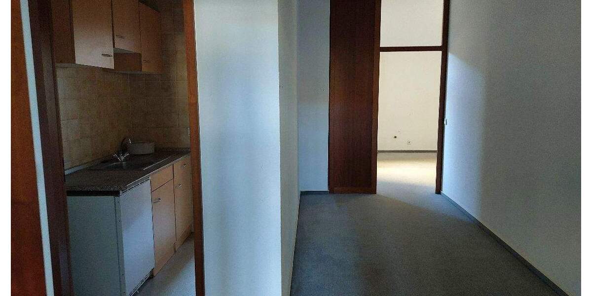 Gewerbeobjekt Saarbrücken St Johann - 5 Zimmer, 120 m&sup2;, 990&euro; | Angebot:26435385