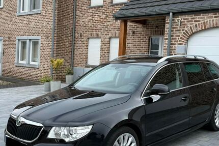 Skoda Superb 147.215 km 8.900 &euro; Walheim 52076