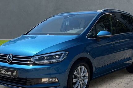 VW Touran 99.995 km 16.995 &euro; Naumburg 06618