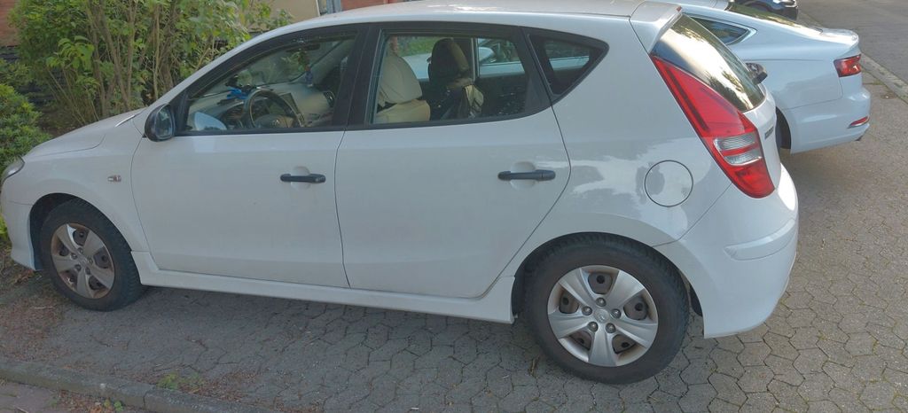 Hyundai i30 137.000 km 3.800 &euro; Wolfsburg 38440