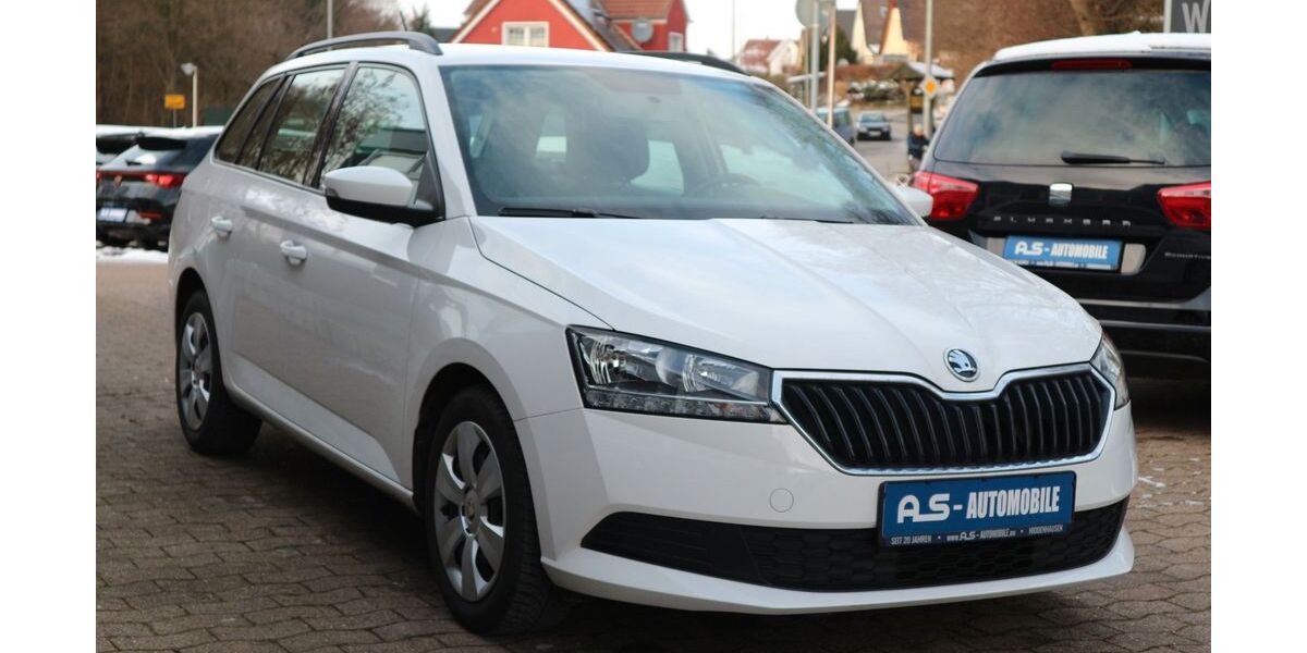 Skoda Fabia 50.000 km 12.490 &euro; Hiddenhausen 32120