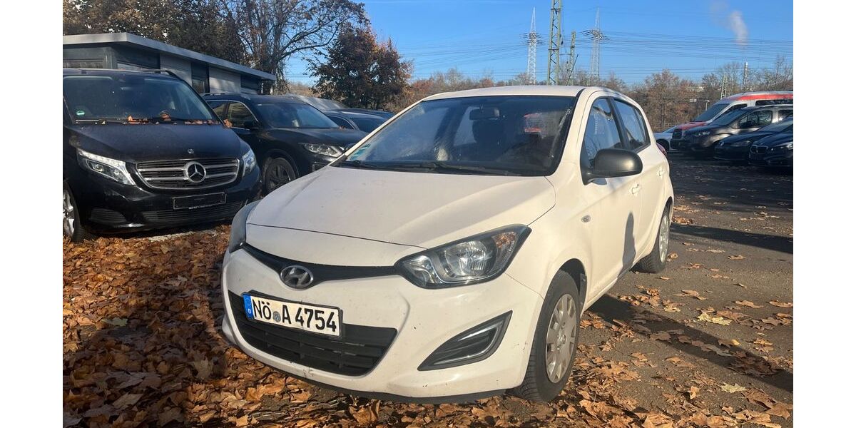 Hyundai i20 149.000 km 2.499 € Wiesbaden 65203