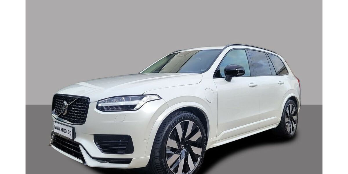 Volvo XC90 8.865 km 79.844 &euro; Freiburg 79111