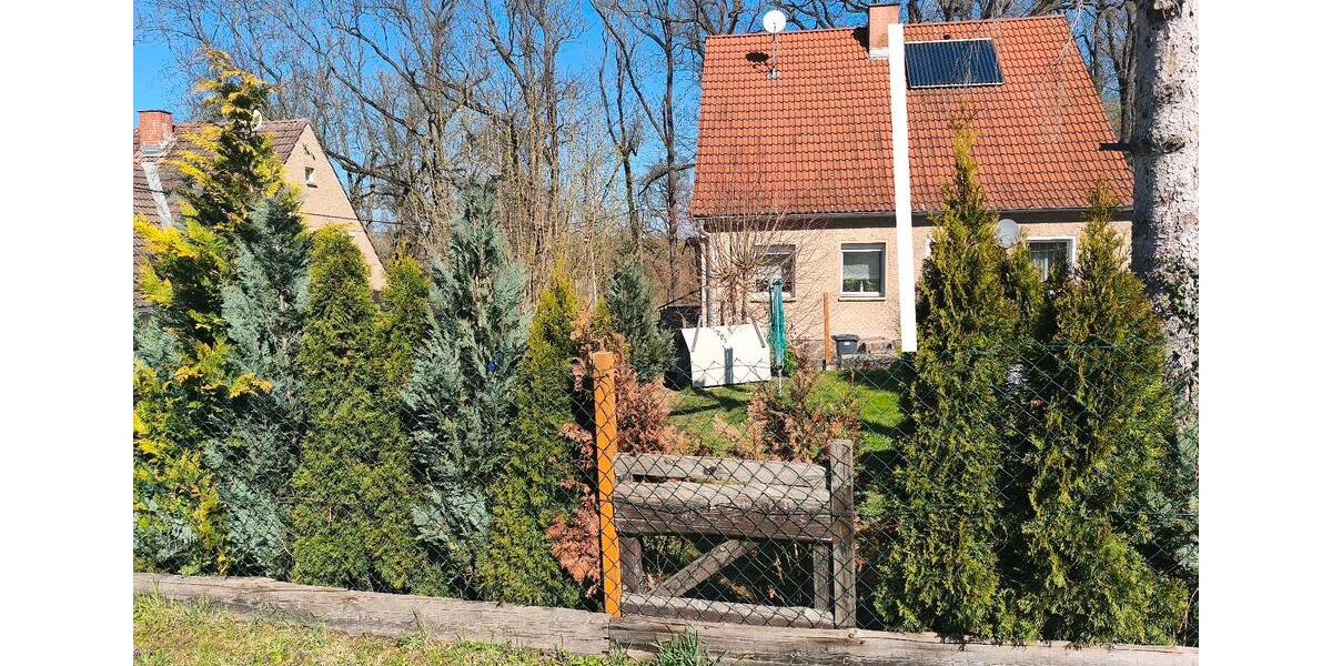 Doppelhaushälfte Ranis - 3 Zimmer, 60 m&sup2;, 74.000&euro; | Angebot:27130534