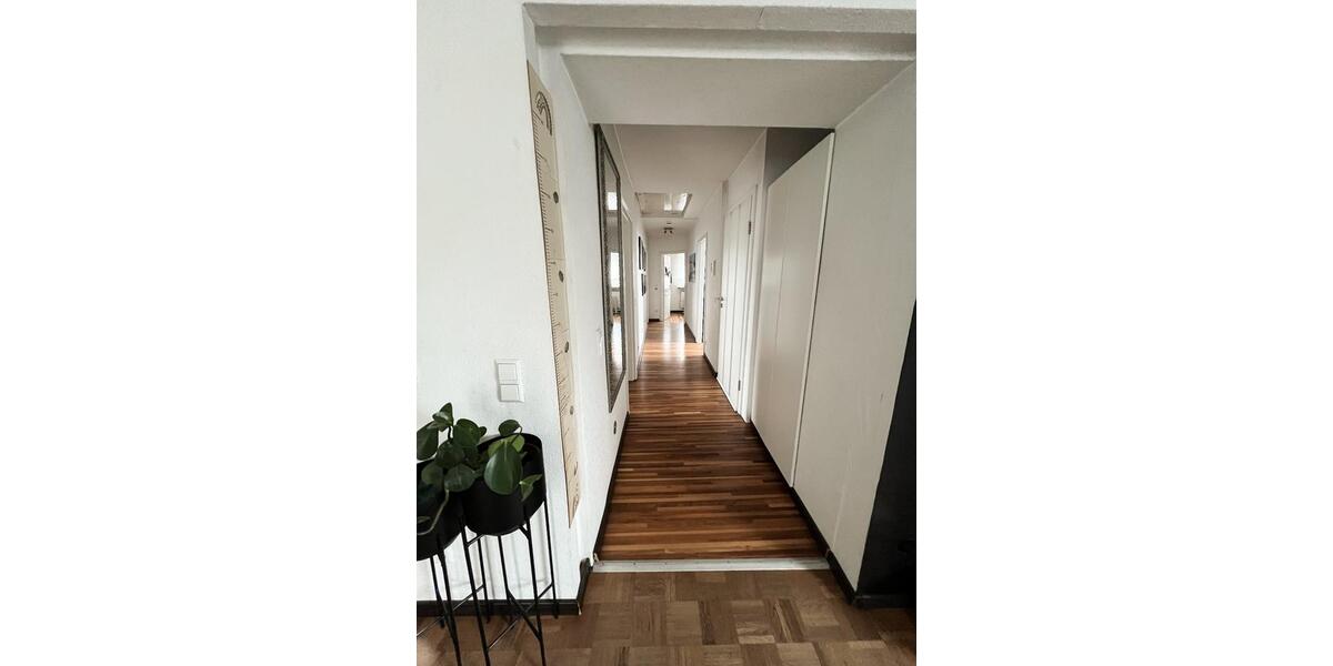 Dachgeschoßwohnung Walzbachtal - 2 Zimmer, 105 m&sup2;, 320.000&euro; | Angebot:23660126