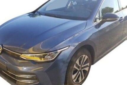 VW Golf 7.924 km 25.888 &euro; Gera 07546