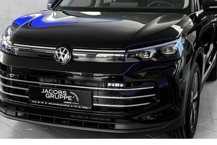 VW Tiguan 3.333 km 43.950 &euro; Bergheim 50126