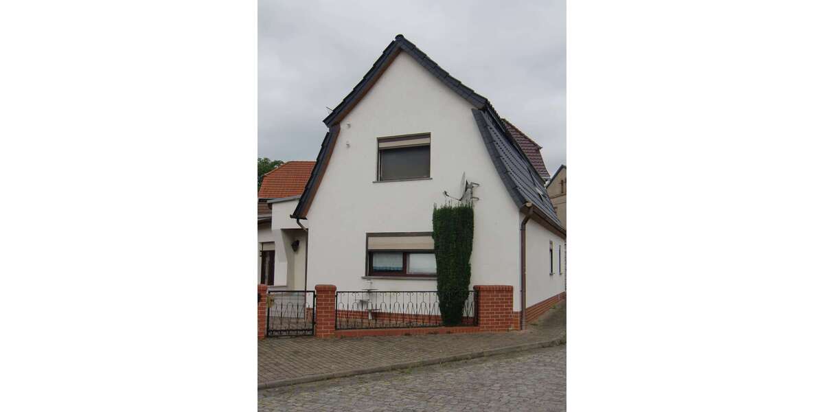 Einfamilienhaus Roßleben-Wiehe Wiehe - 3 Zimmer, 115 m&sup2;, 135.000&euro; | Angebot:24748740