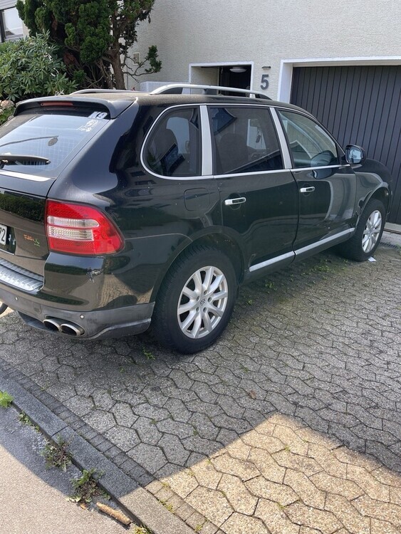 Porsche Cayenne 206.000 km 5.000 € Wuppertal 42275