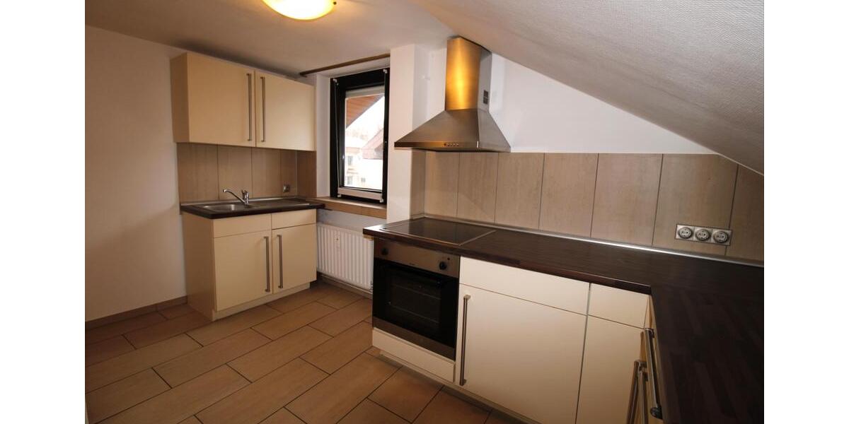 Einfamilienhaus Arnsberg Holzen - 6 Zimmer, 200 m&sup2;, 1.600&euro; | Angebot:24549619