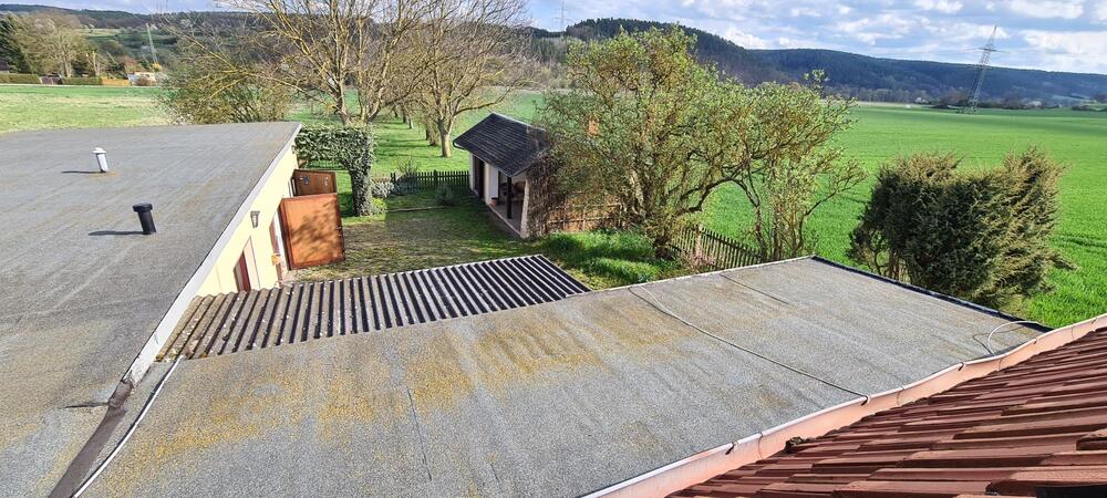 Einfamilienhaus in idyllischer Lage mit großem Grundstück - Einfamilienhaus Großeutersdorf | Angebot:26338317