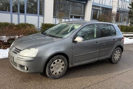 VW Golf 225.000 km 1.700 &euro; Feldkirchen 85622