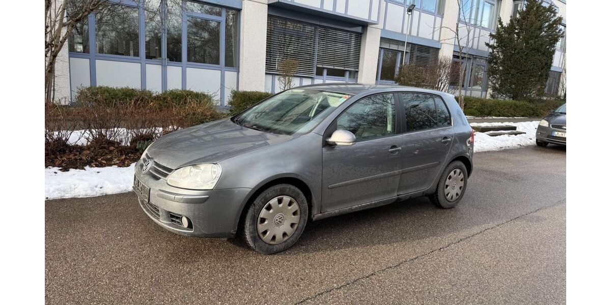 VW Golf 225.000 km 1.700 &euro; Feldkirchen 85622