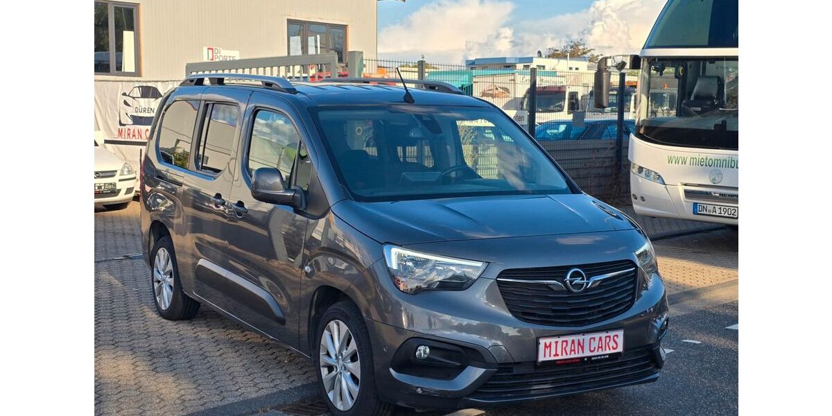 Opel Combo 208.000 km 7.600 &euro; Düren 52353