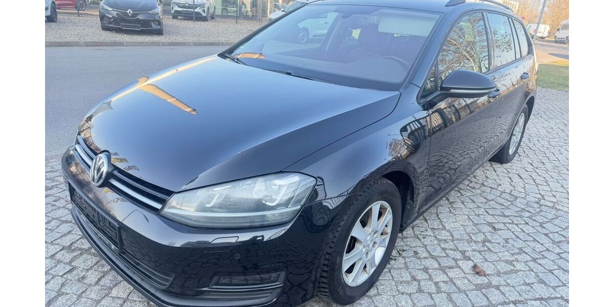VW Golf 240.000 km 4.299 &euro; Berlin 12681